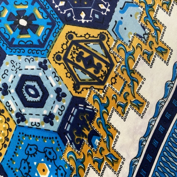 Vintage Silk Scarf, blue and yellow, 1980s - Picture 7 of 10